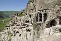 Wardzia - skalne miasto-klasztor